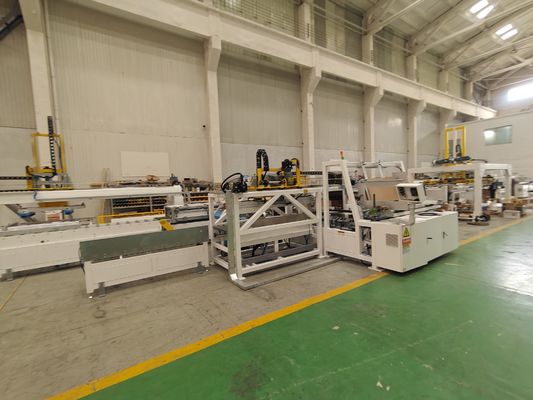 सटीक और सुसंगत सीलिंग के लिए 7 इंच कलर टच स्क्रीन SPC पैकिंग मशीन, 8-10 बैग/मिनट हीट सीलिंग